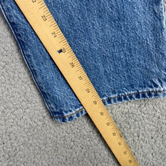 Levis Premium Jeans Womens 30x30 Medium Wash Original Fit 100% Cotton Button Fl - Picture 9 of 15